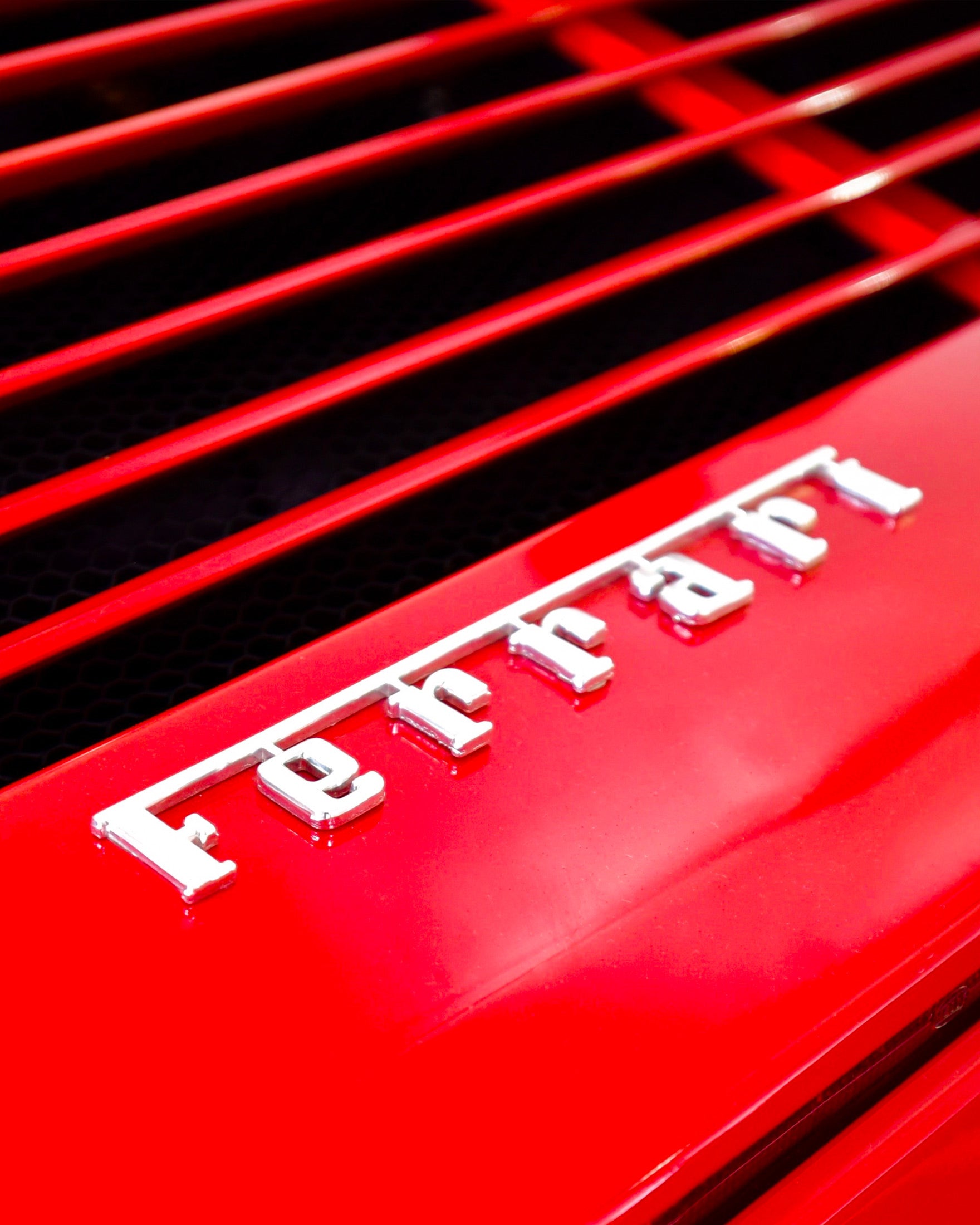 Plakat Ferrari, zbliżenie logo