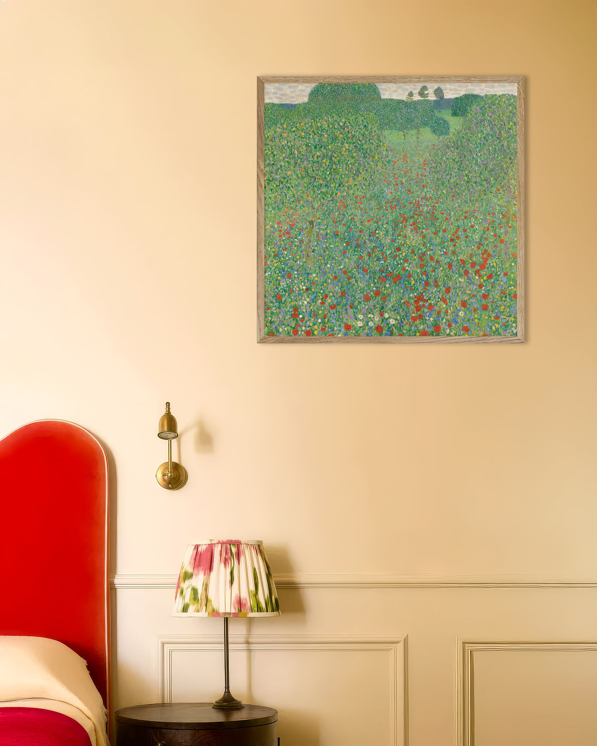 Plakat Łąka z makami (1907), Gustav Klimt, w ramie z naturalnego drewna