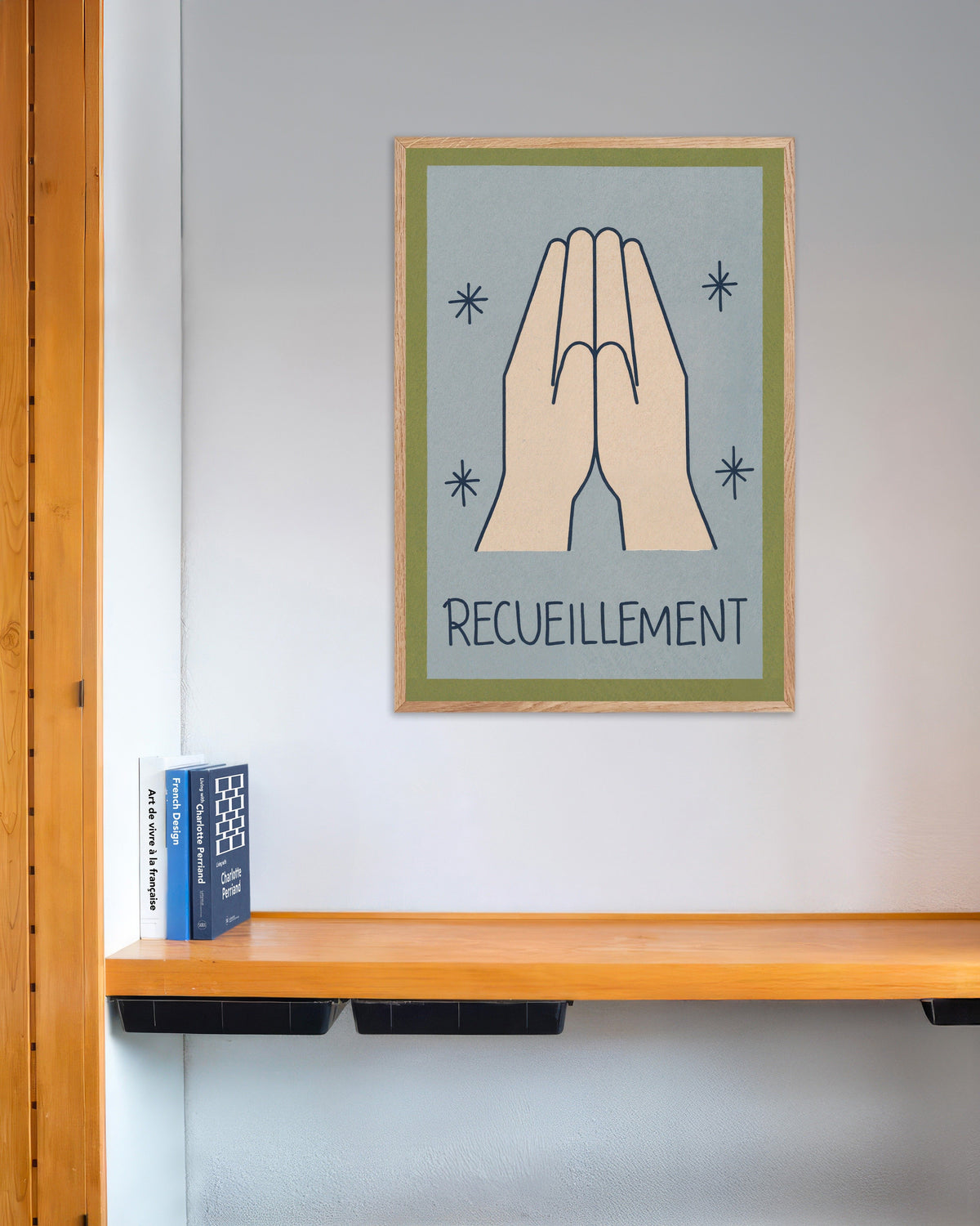 Recueillement – minimalistyczny plakat z rysunkiem konturowym, w ramie z naturalnego drewna