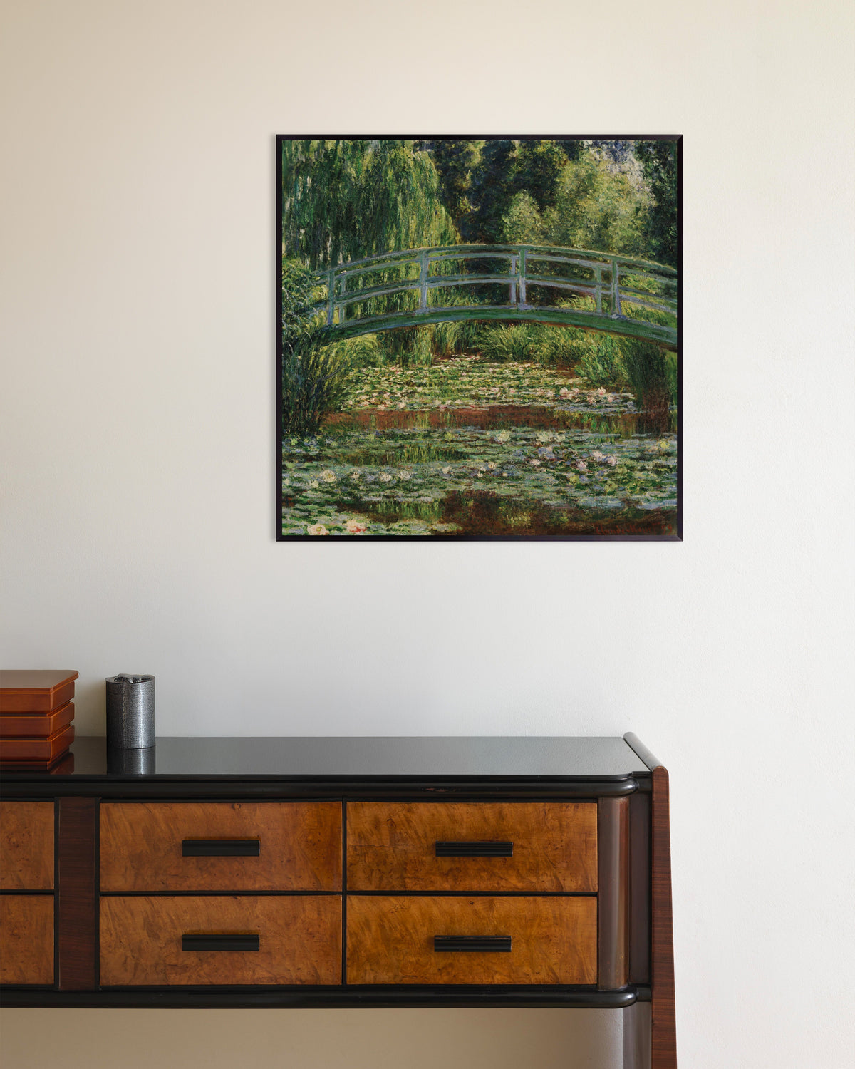 Plakat Japoński mostek i staw z nenufarami, Giverny (1899), Claude Monet, w metalowej ramie