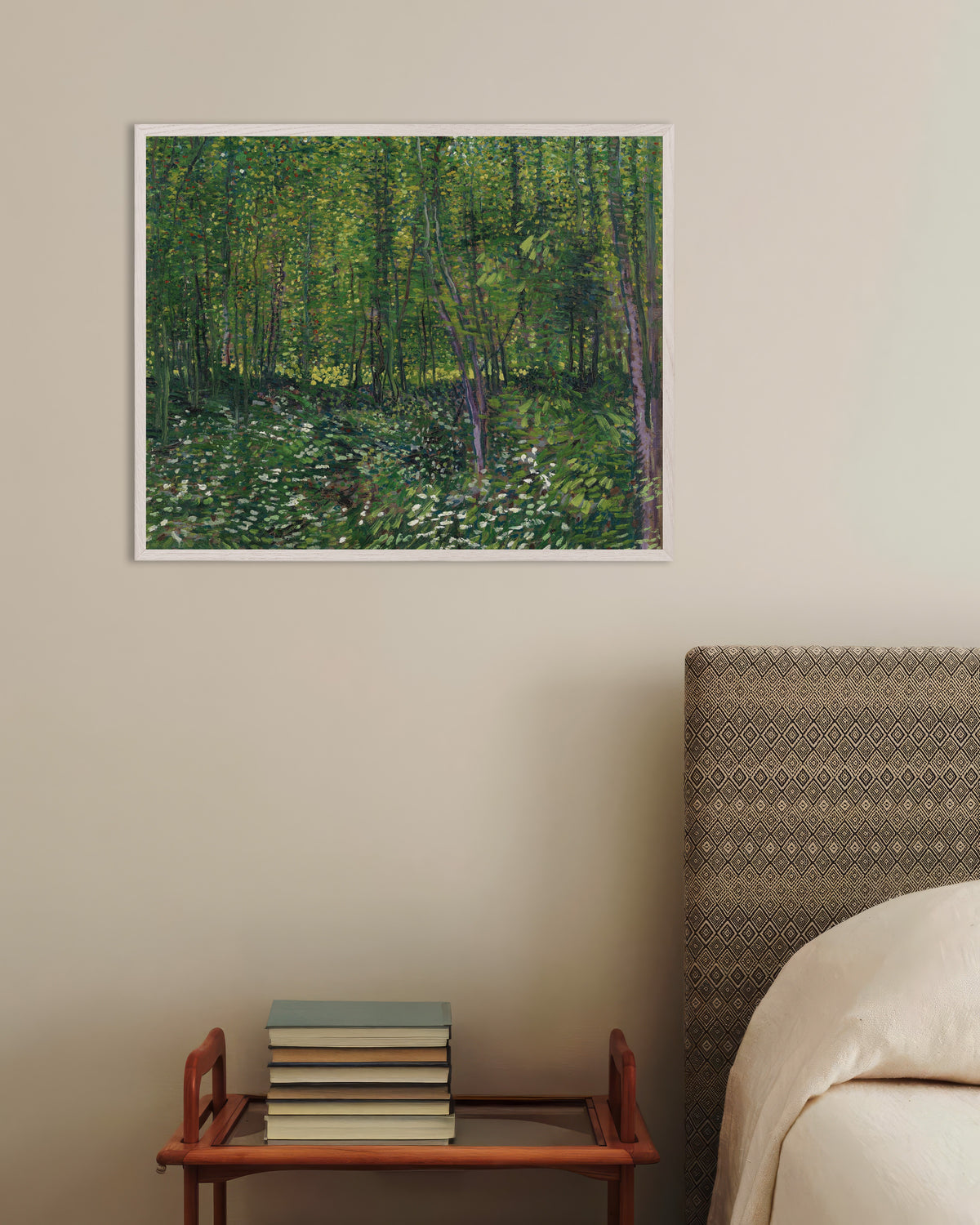 Plakat „Drzewa i zarośla (1887) Vincenta van Gogha” w białej drewnianej ramie