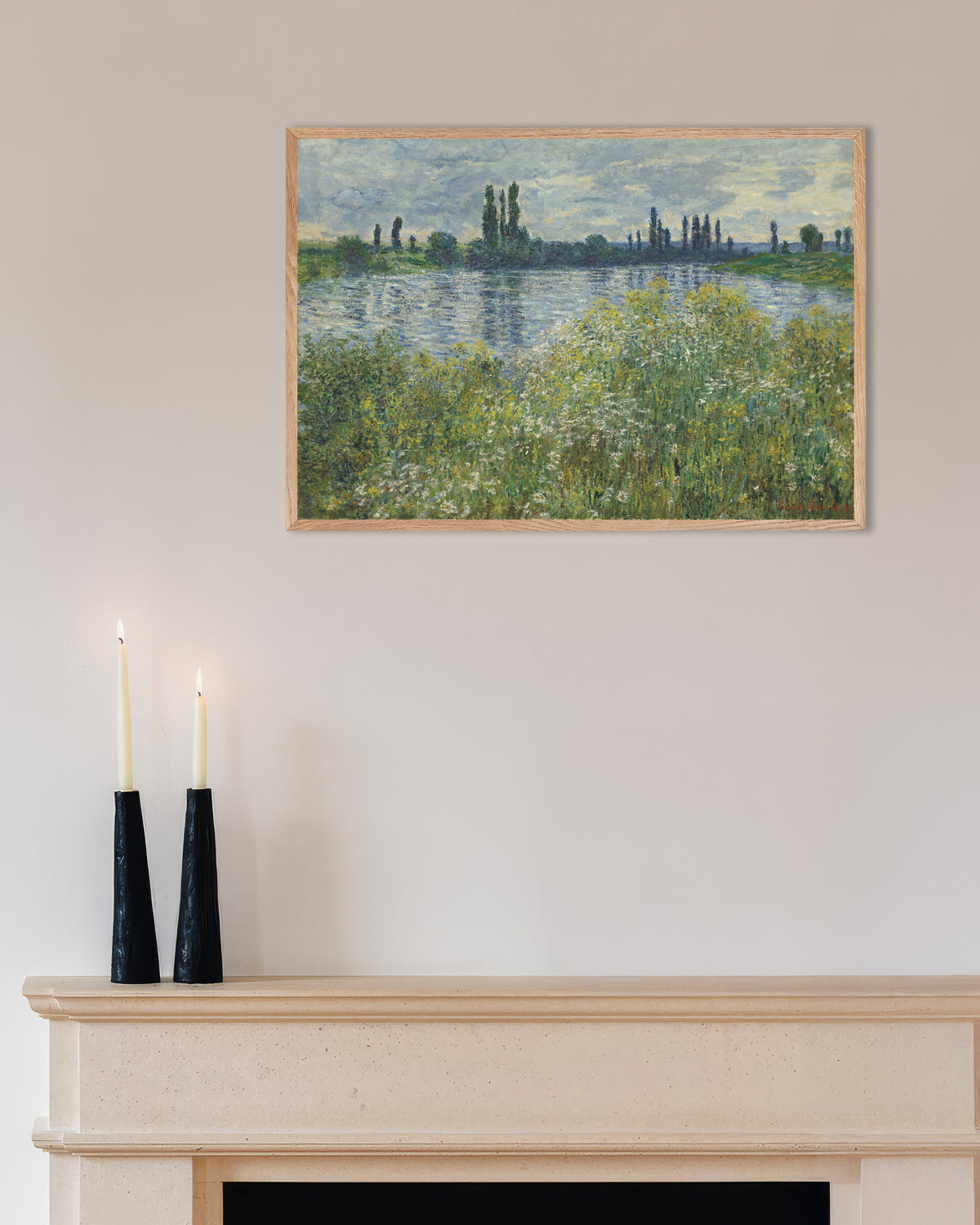Plakat Brzegi Sekwany w Vétheuil (1880), Claude Monet, w ramie z naturalnego drewna