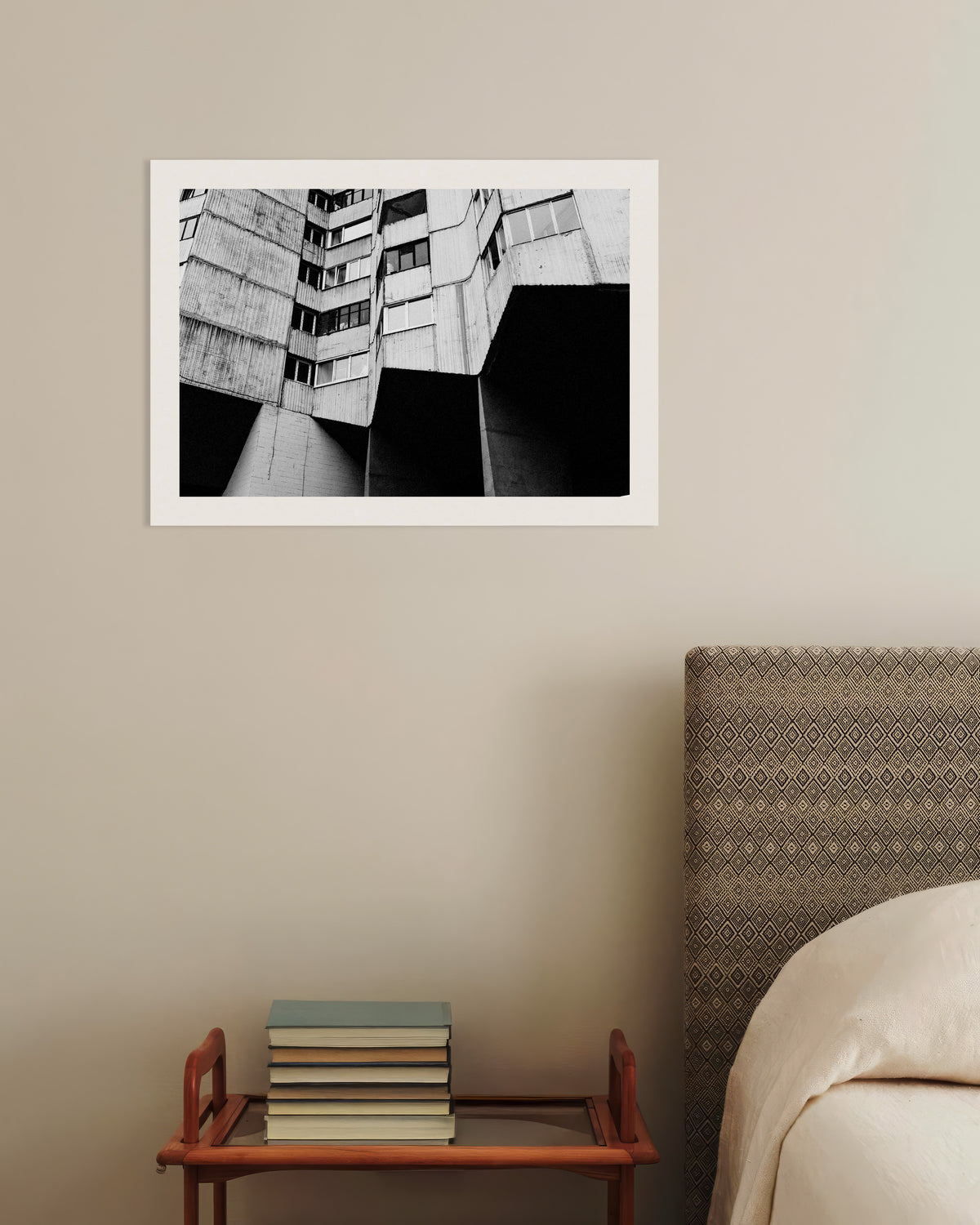Plakat „Blok mieszkalny na betonowych podporach”