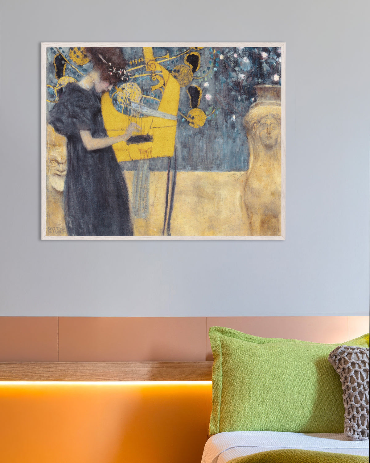 Plakat Muzyka I (1895), Gustav Klimt, w białej drewnianej ramie