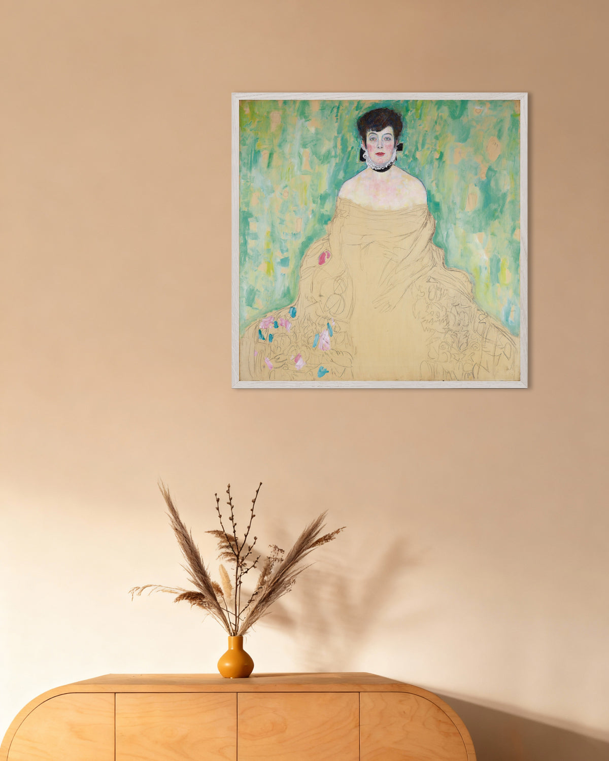 Plakat Portret Amalie Zuckerkandl (1917), Gustav Klimt, w białej drewnianej ramie