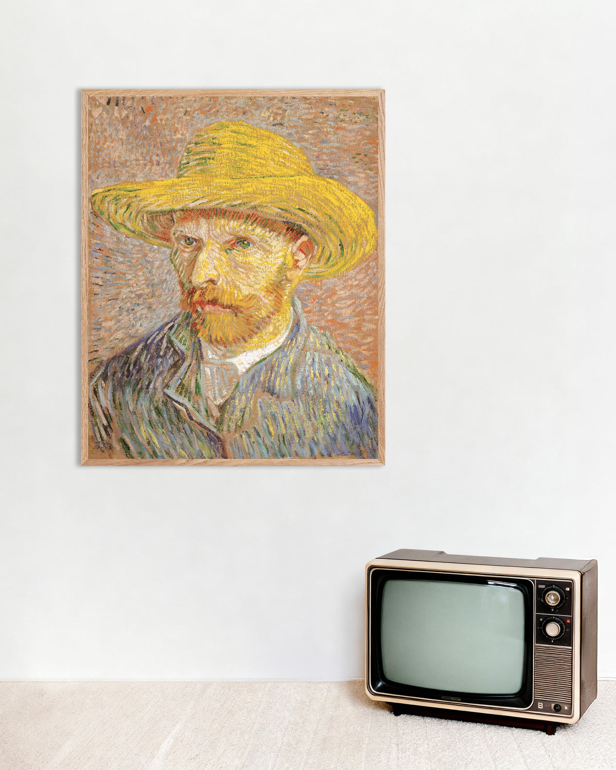 Plakat przedstawiający Autoportret w słomkowym kapeluszu na pomarańczowym tle (1887), Vincent van Gogh, w ramie z naturalnego drewna
