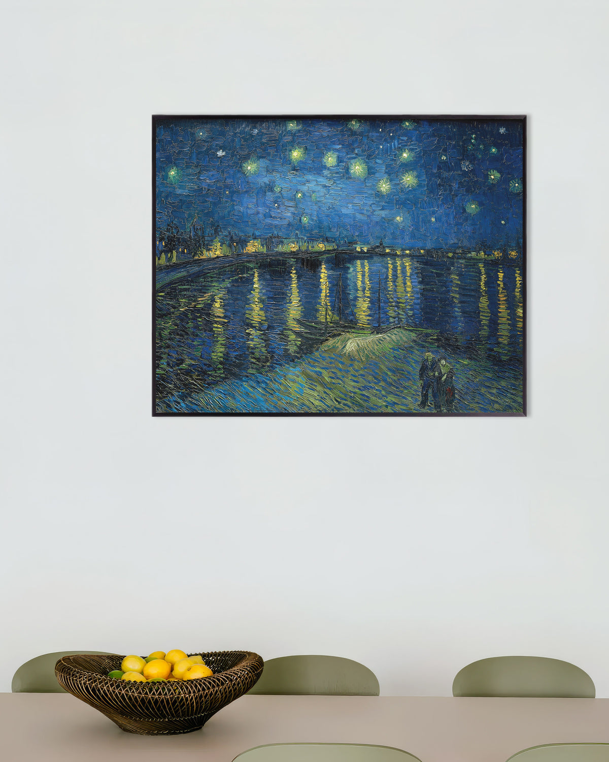 Plakat z reprodukcją obrazu „Gwiaździsta noc nad Rodanem (1888), Vincent van Gogh”, w metalowej ramie