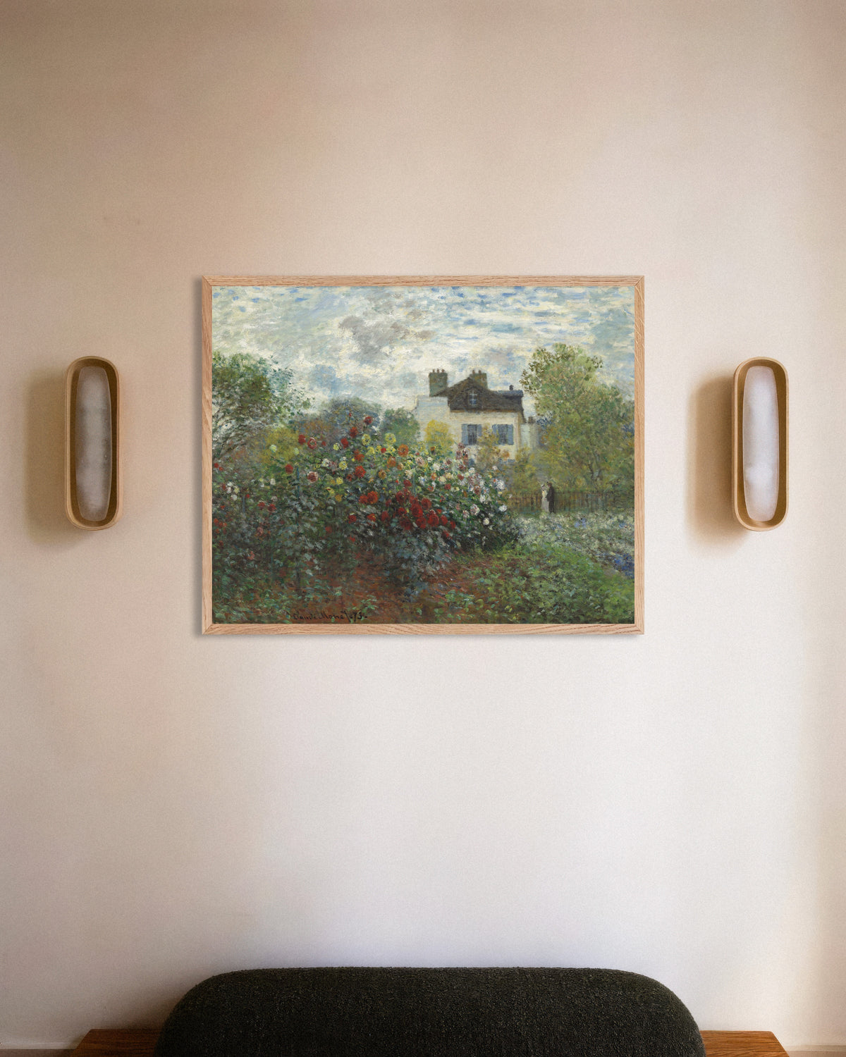 Plakat Ogród artysty w Argenteuil, zakątek z daliami (1873), Claude Monet, w ramie z naturalnego drewna