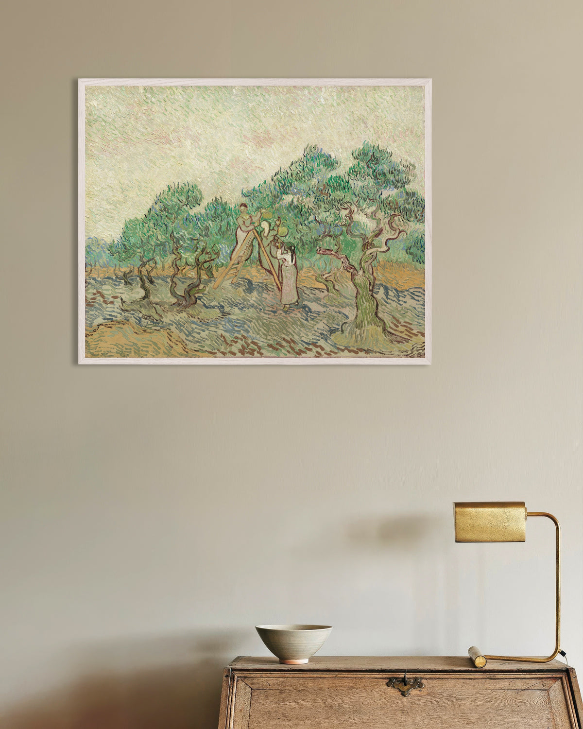 Plakat „Gaj oliwny (1889) Vincenta van Gogha” w białej drewnianej ramie