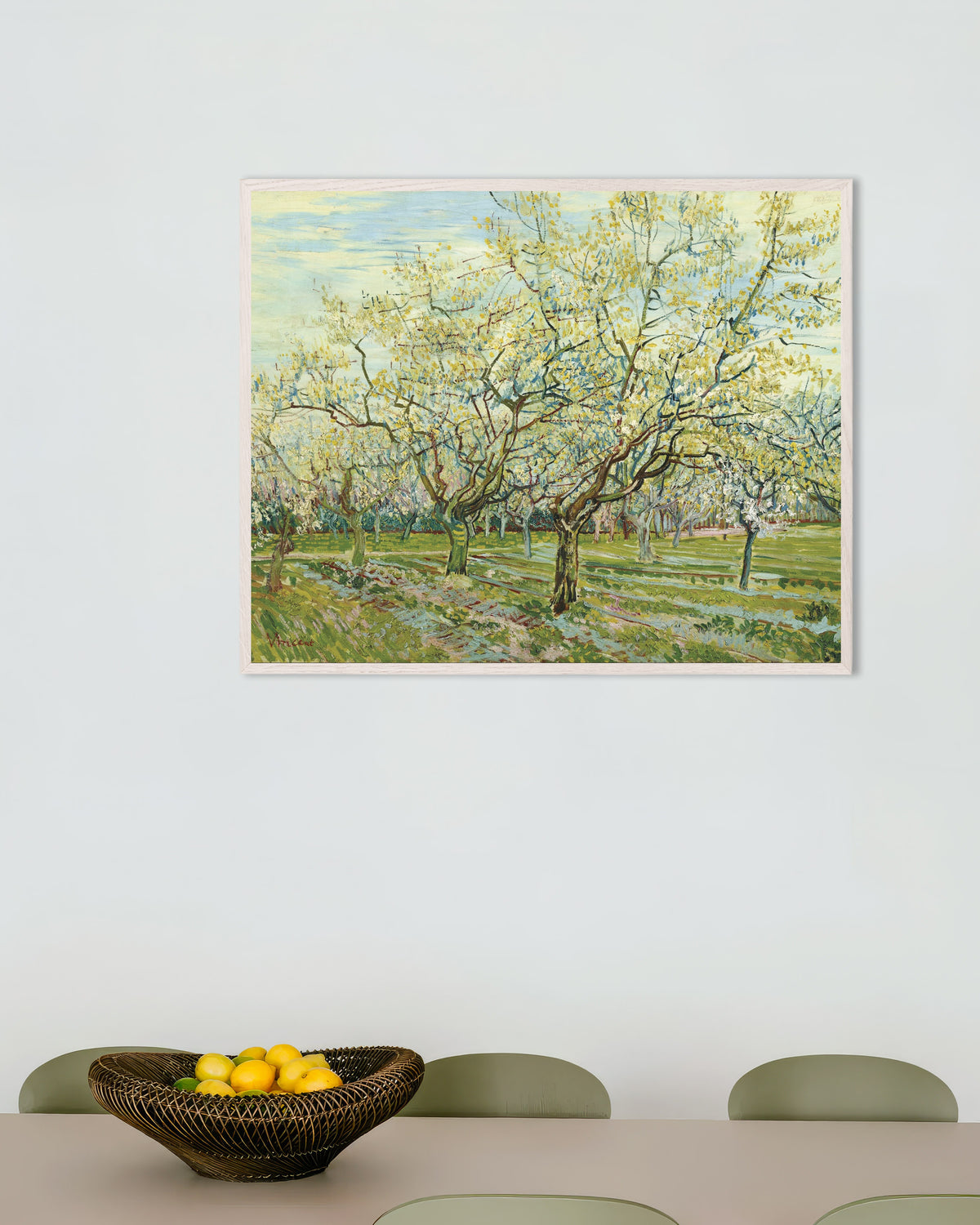 Plakat „Biały sad (1888), Vincent van Gogh” w białej drewnianej ramie