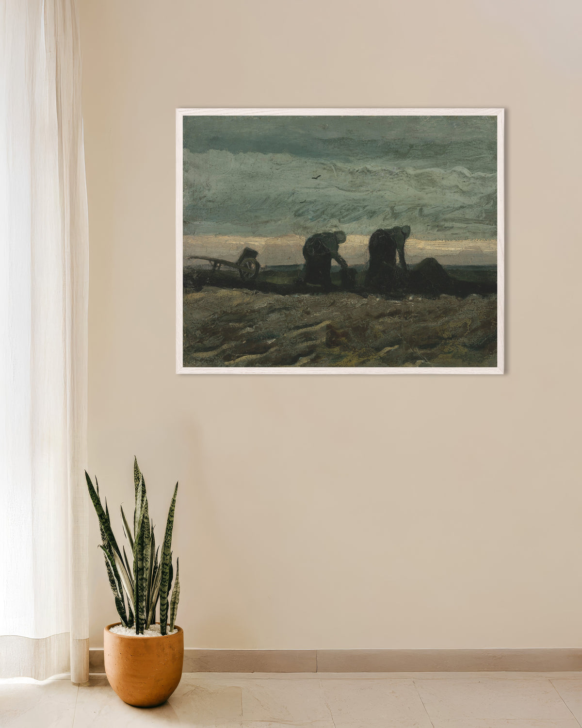 Plakat „Dwie kobiety na wrzosowisku (1883), Vincent van Gogh” w białej drewnianej ramie