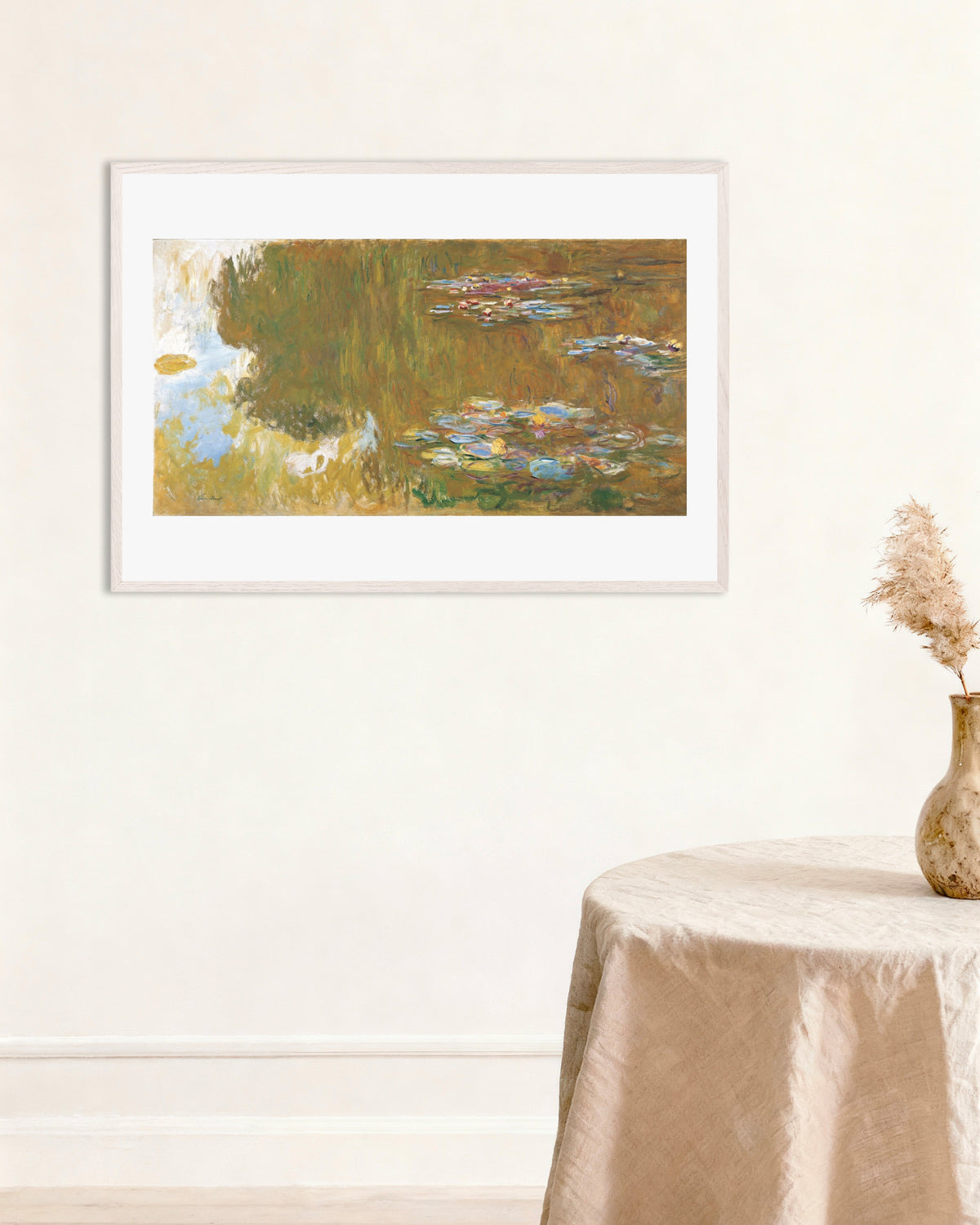 Plakat Staw z nenufarami i odbiciem wierzby (ok. 1917–1919), Claude Monet, w białej drewnianej ramie