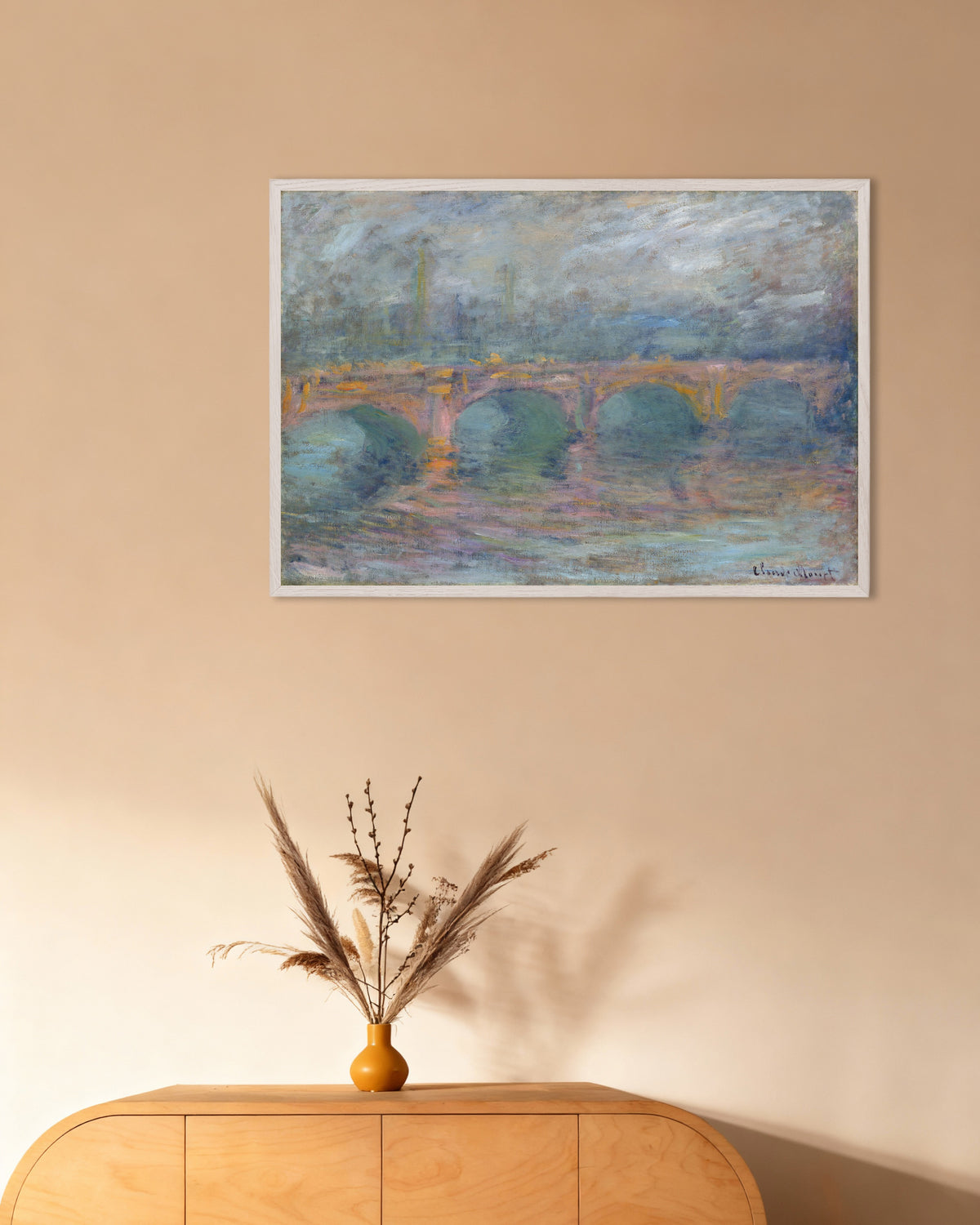 Plakat Most Waterloo w Londynie o zachodzie słońca (1904), Claude Monet, w białej drewnianej ramie